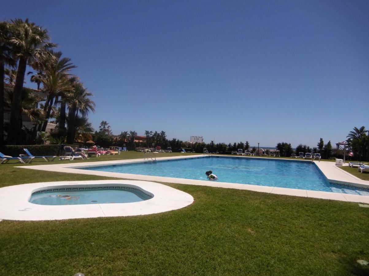 In Cabopino Marbella